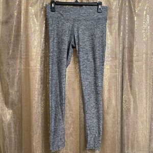 PINK Victoria's Secret Gray Ultimate Full Length Leggings, Small
